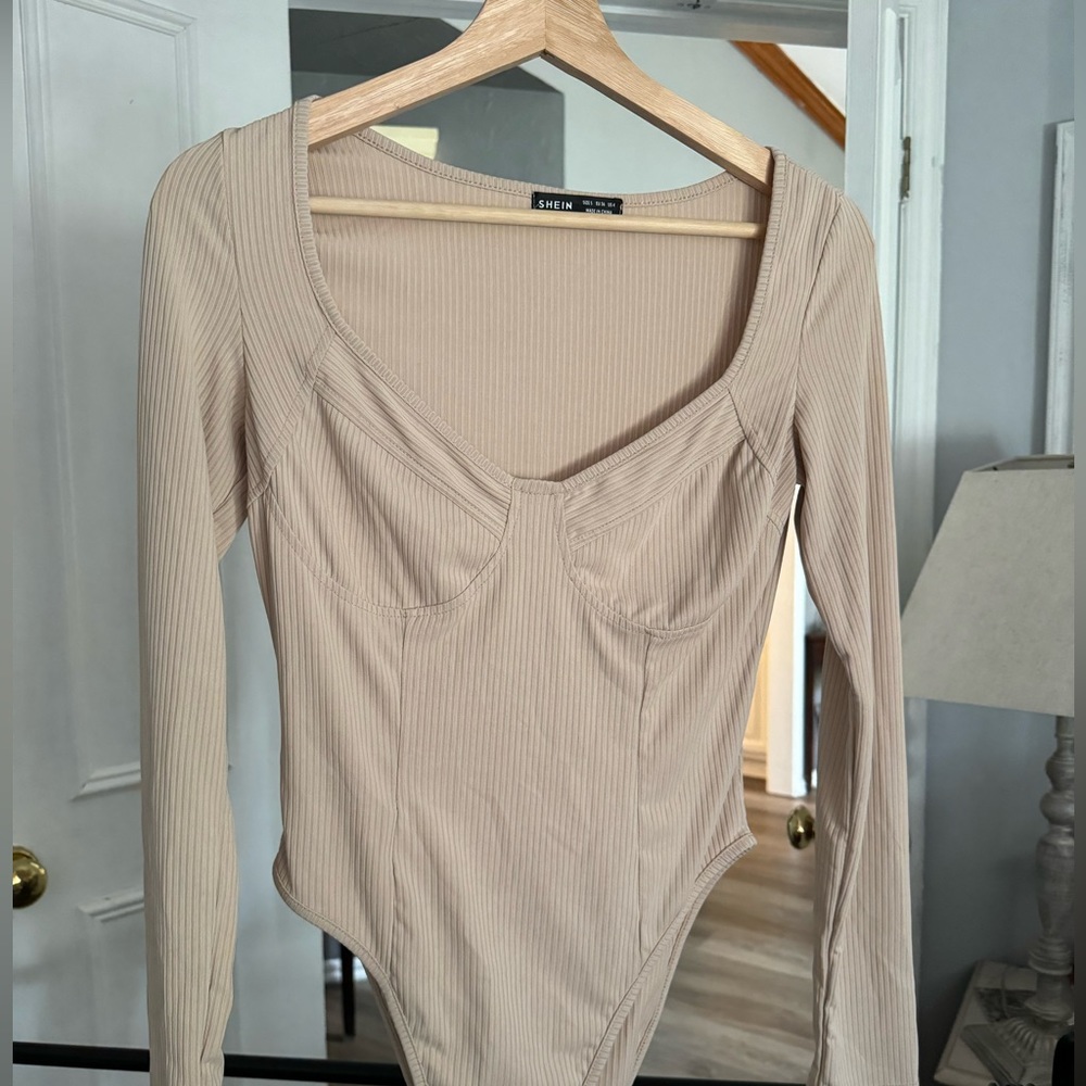 SHEIN Ribbed Bodysuit